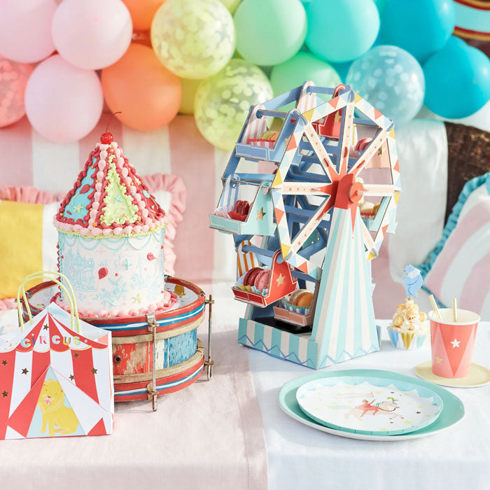 circus cupcake kit bakken taart verjaardag feest deco decoratie dieren acrobaten meri meri