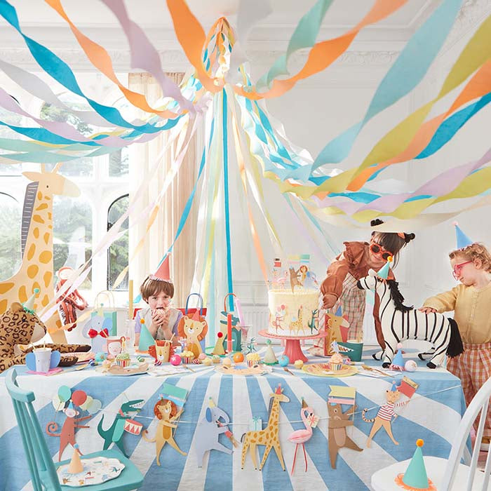 party animals feest verjaardag deco decoratie cupcake bakken feest