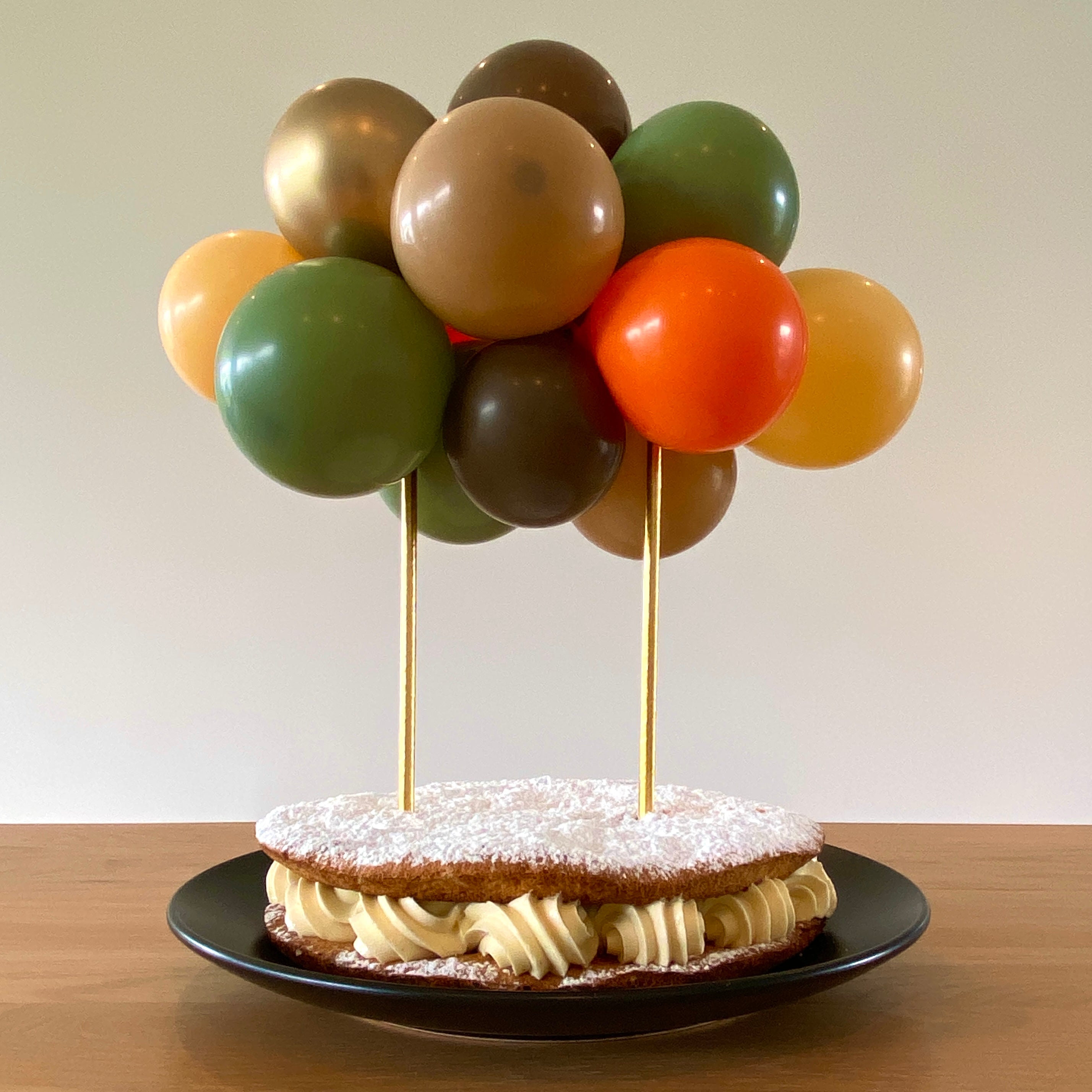 Mini ballonslinger taart cake deco decoratie feest groen bruin oranje