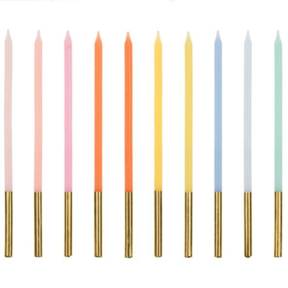 langer kaarsen voor taart regenboog kleuren feest decoratie verjaardag