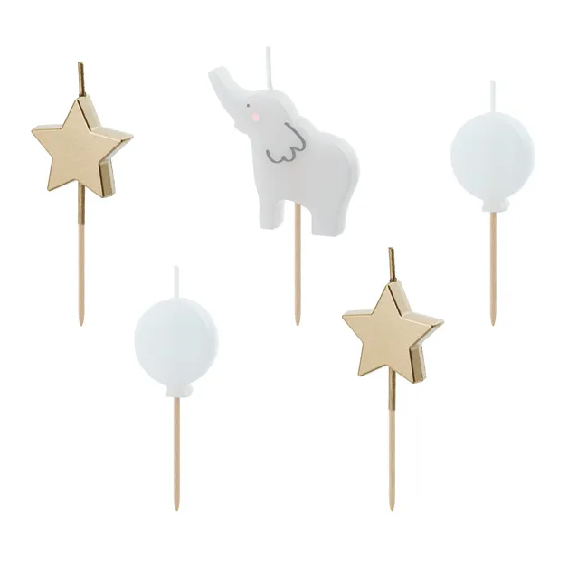 kaarsjes kaarsen olifant witte ballonnen gouden sterren taart cake cupcake