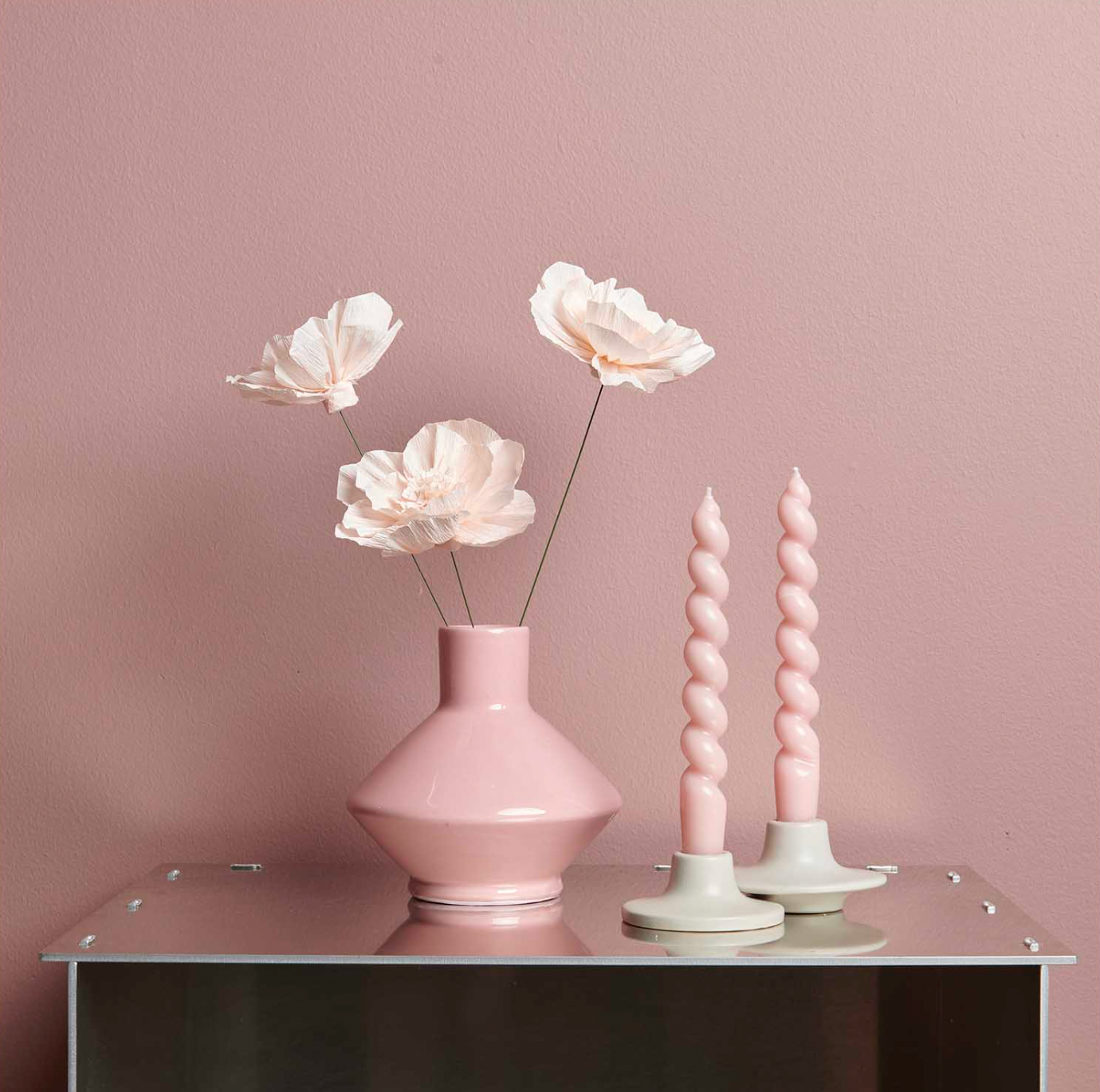 crepe bloemen zacht perzik feest deco decoratie kinderkamer