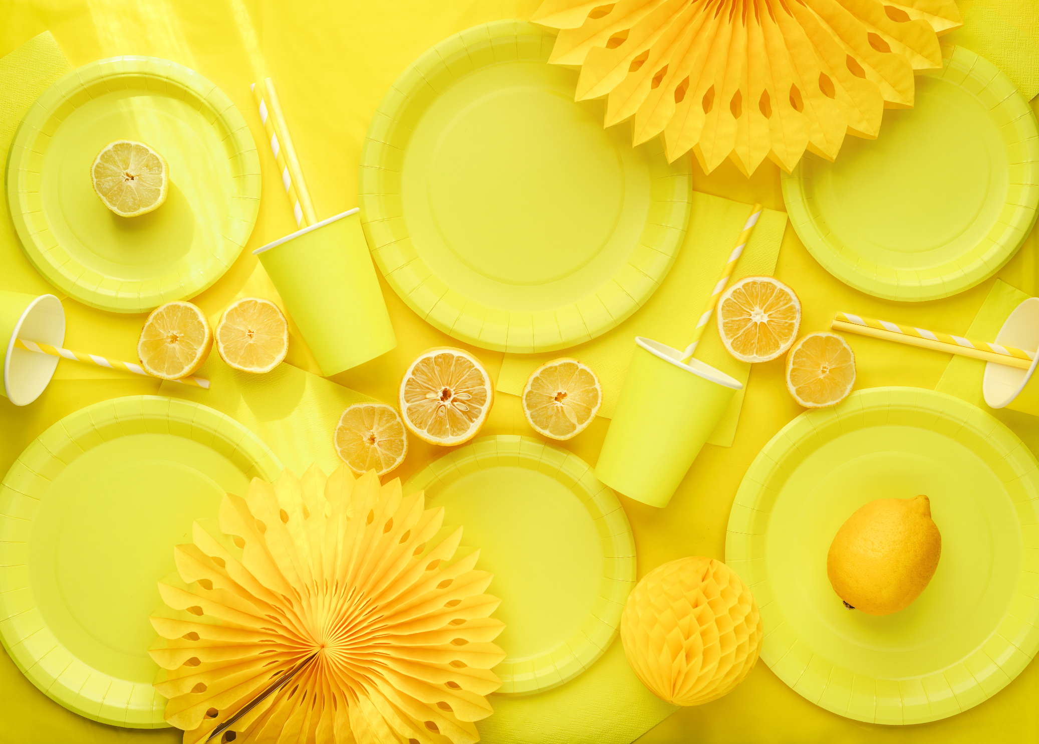 gele geel borden feest verjaardag deco decoratie