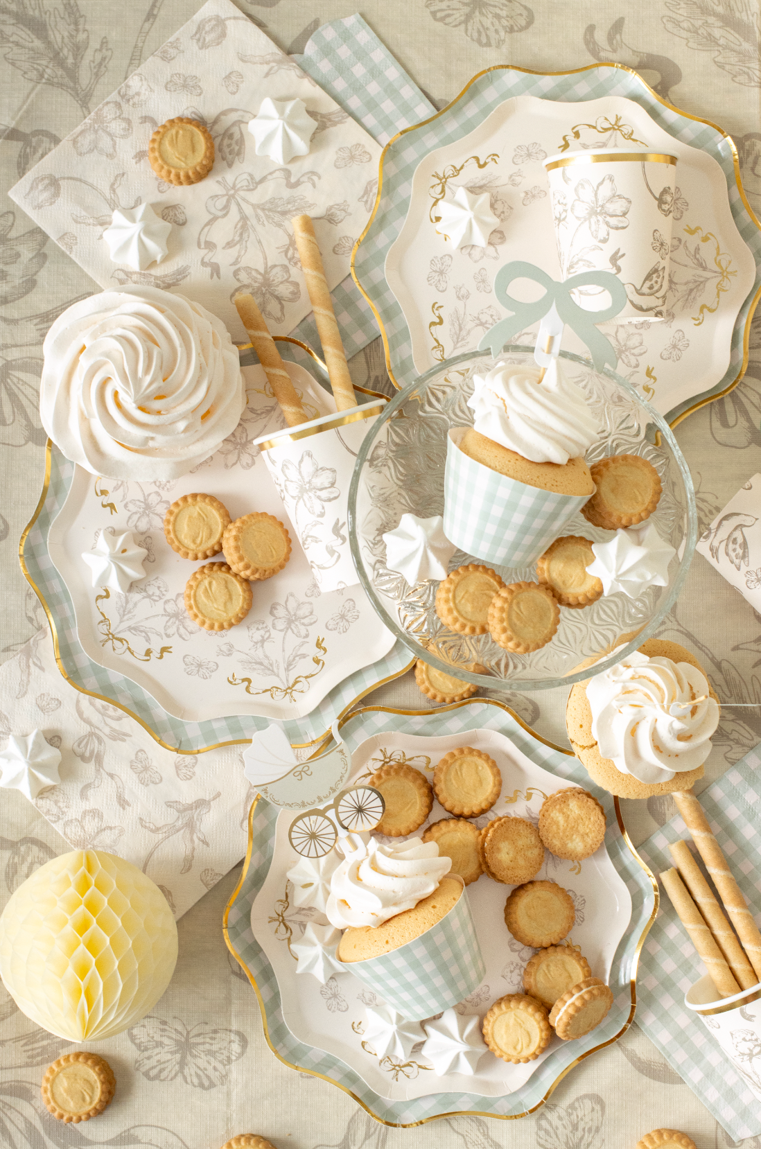 servetten creme bloemen feest deco decoratie verjaardag baby