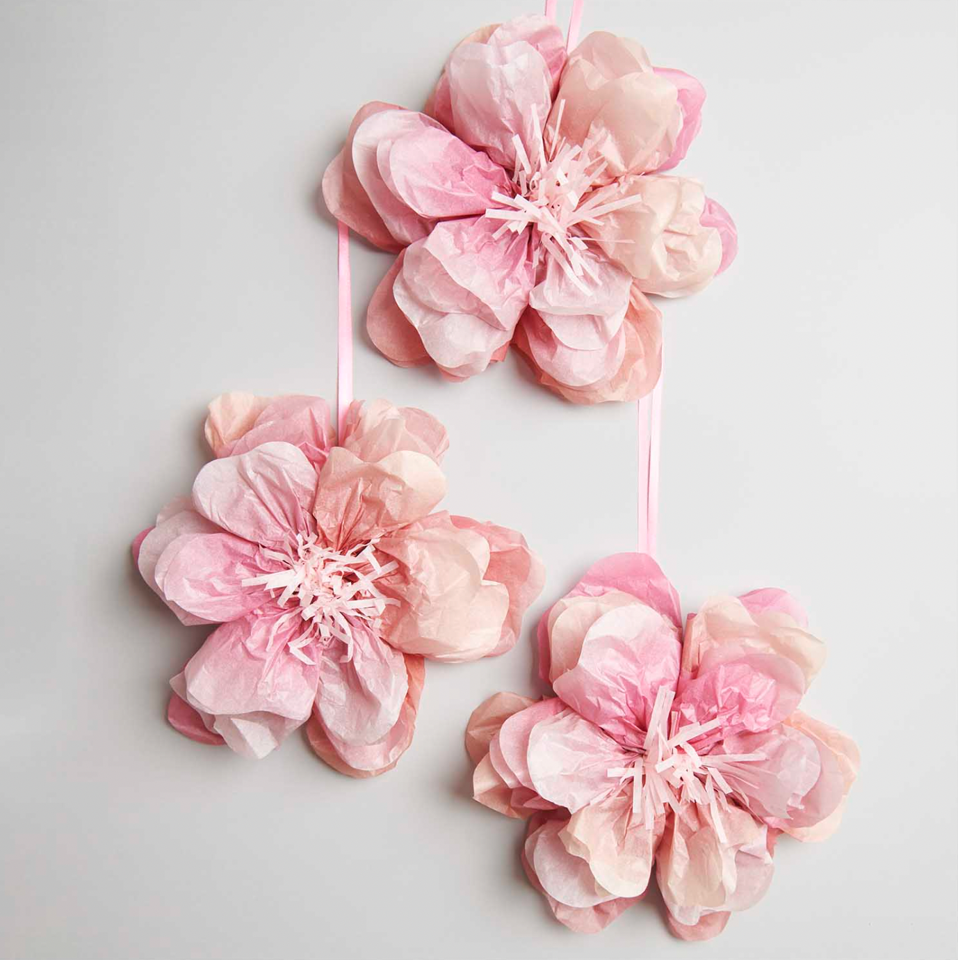 tissue bloemen wilde rozen 29cm feest deco decoratie kinderkamer roze