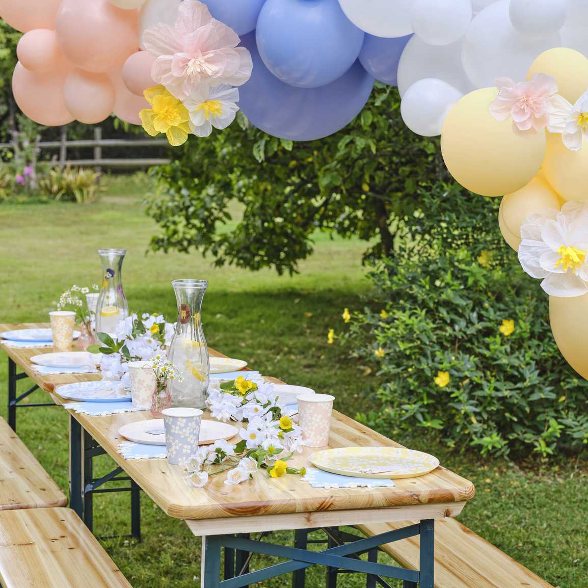 bloemen bekers 4 kleuren zomer lente feest verjaardag