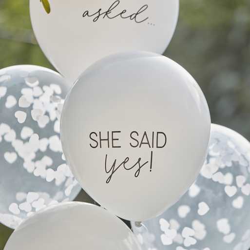Ballonnen 'She said yes' - 5 stuks