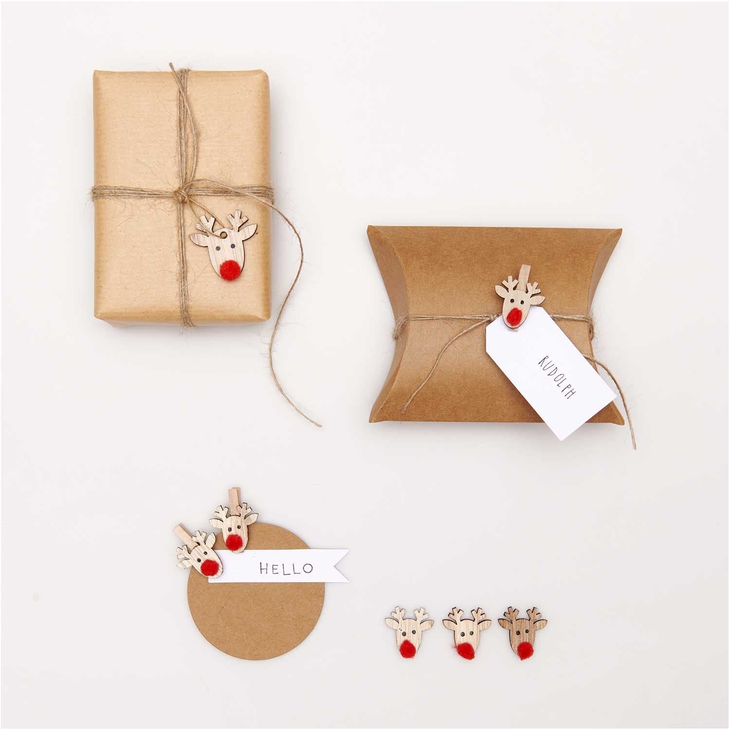 HOUTEN hertjes confetti rode pompon neus feest deco decoratie verjaardag kerst kerstmis