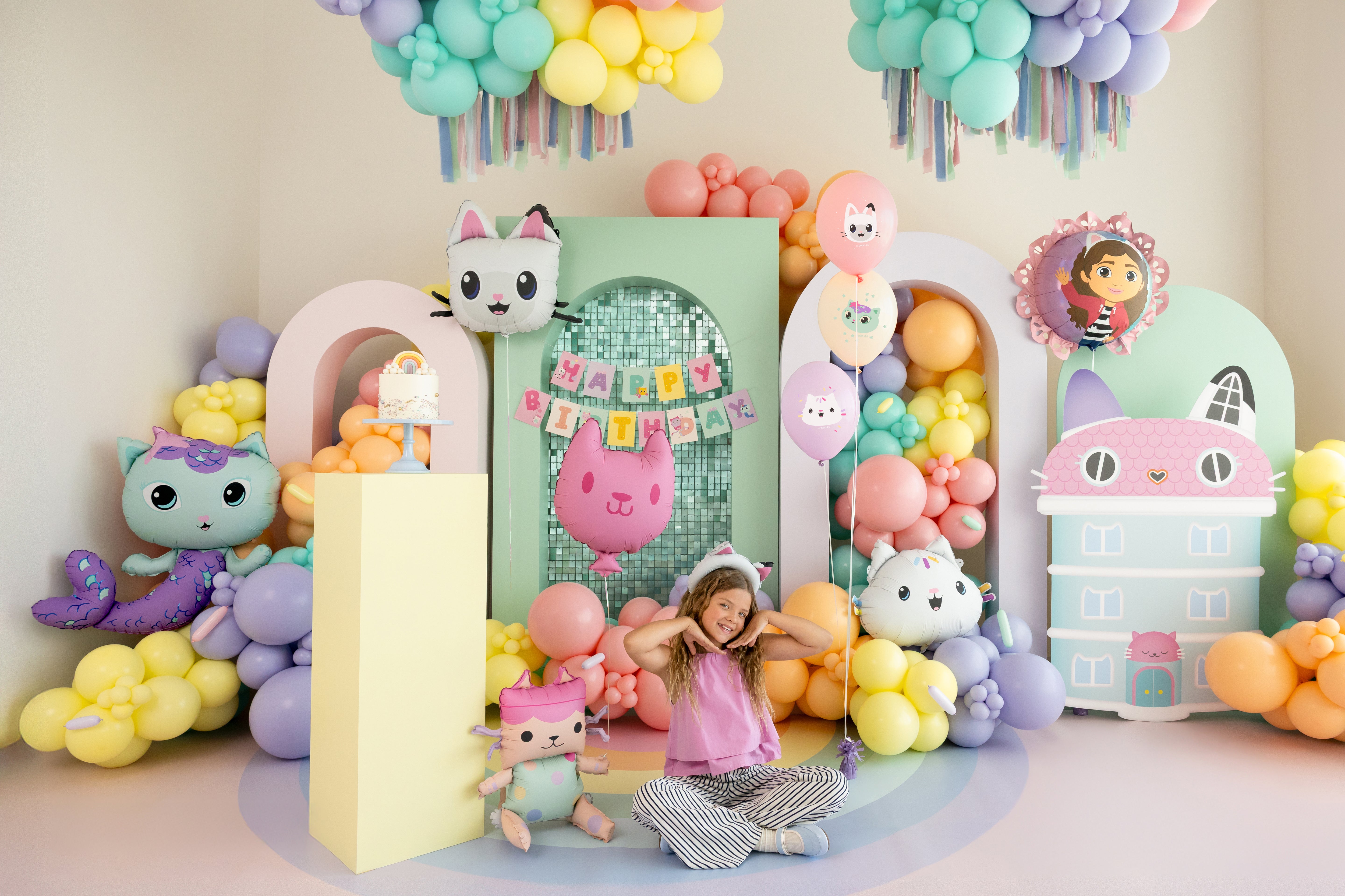 baby box kat gabby's dollhouse poppenhuis feest deco decoratie verjaardag ballon folieballon