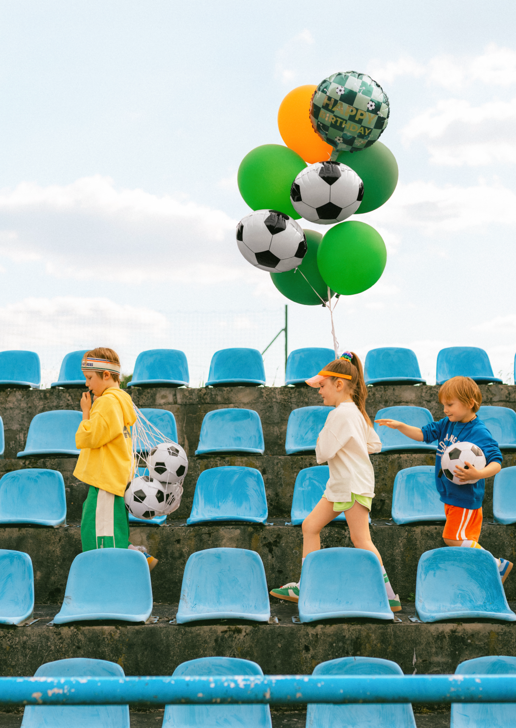 folieballon voetbal feest deco decoratie ballon festversiering verjaardag