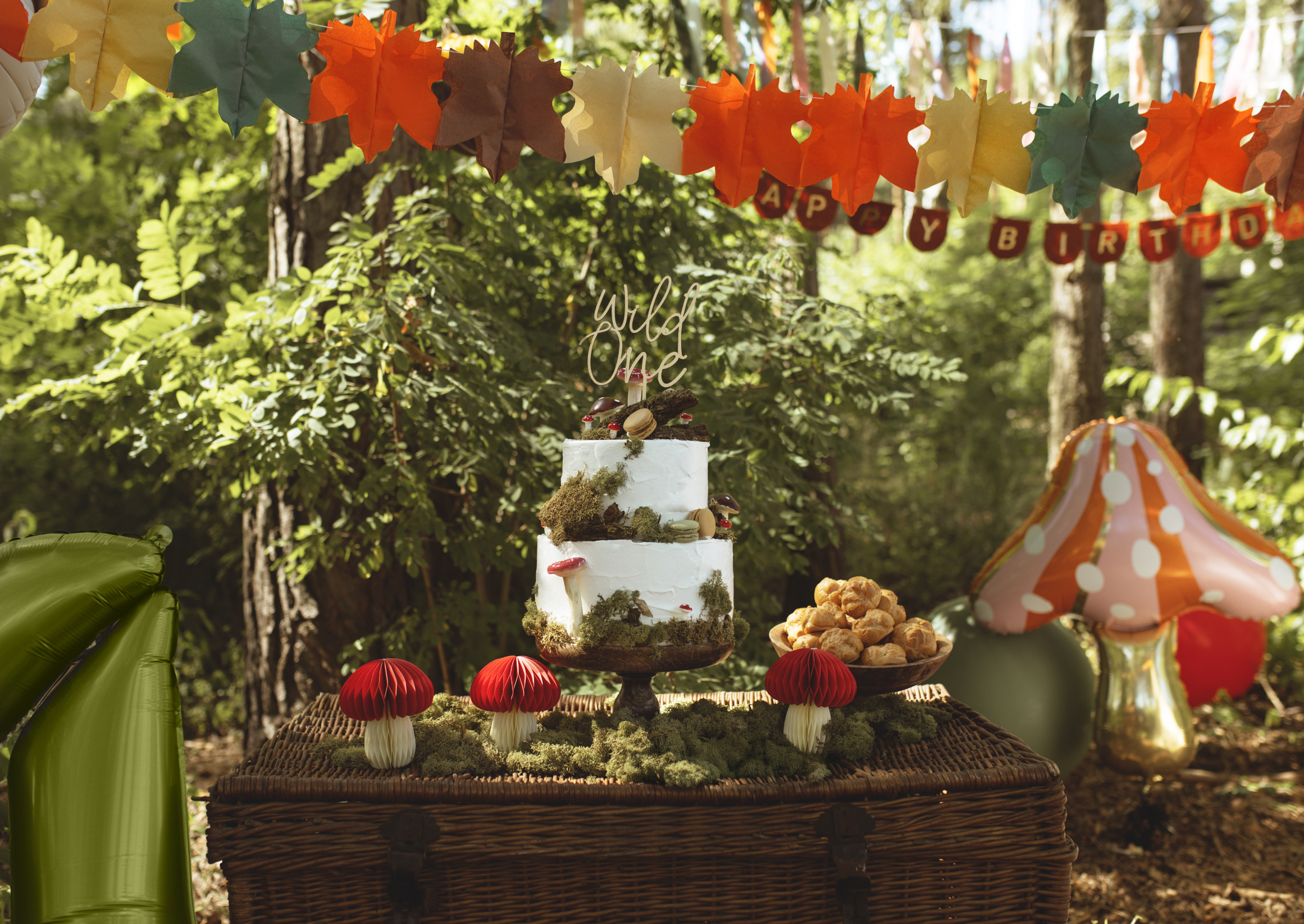 herfstbladeren slinger feest deco decoratie verjaardag oranje groen bruin latte crème herfst bos woodland 2