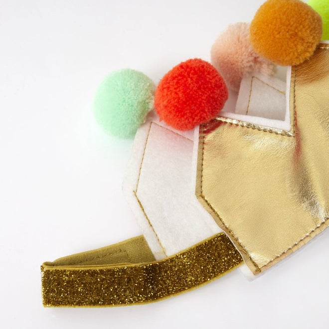Gouden PomPom kroon